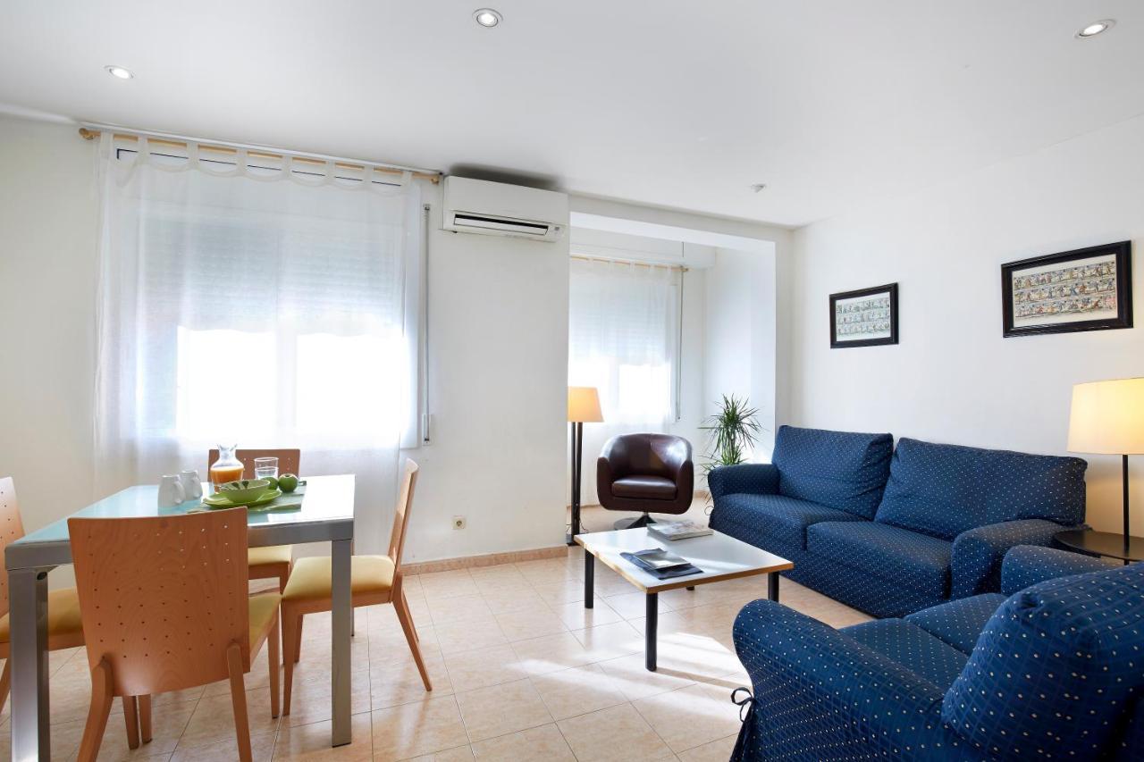 Apartamentos Calvet Barselona Dış mekan fotoğraf