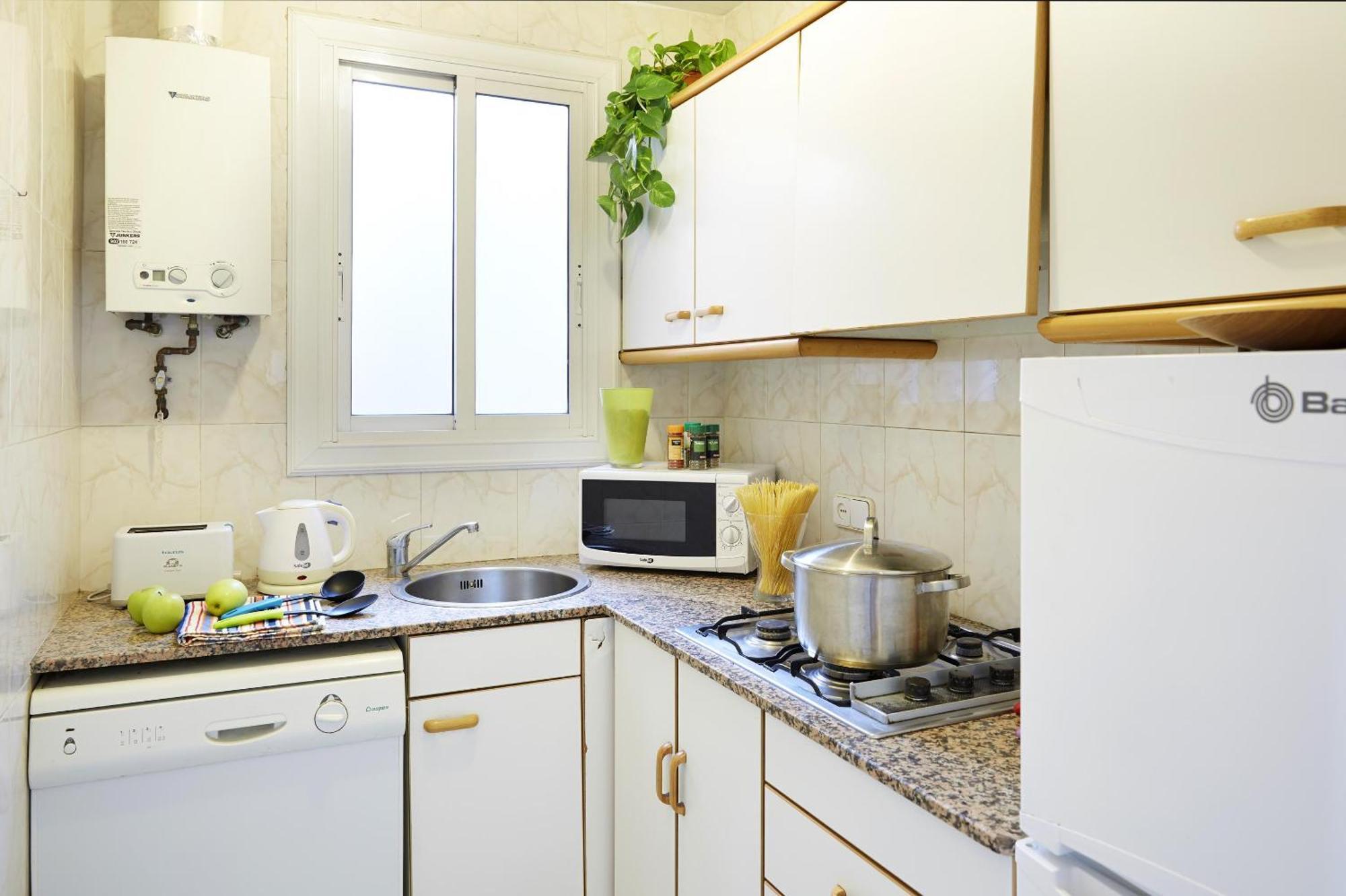 Apartamentos Calvet Barselona Dış mekan fotoğraf