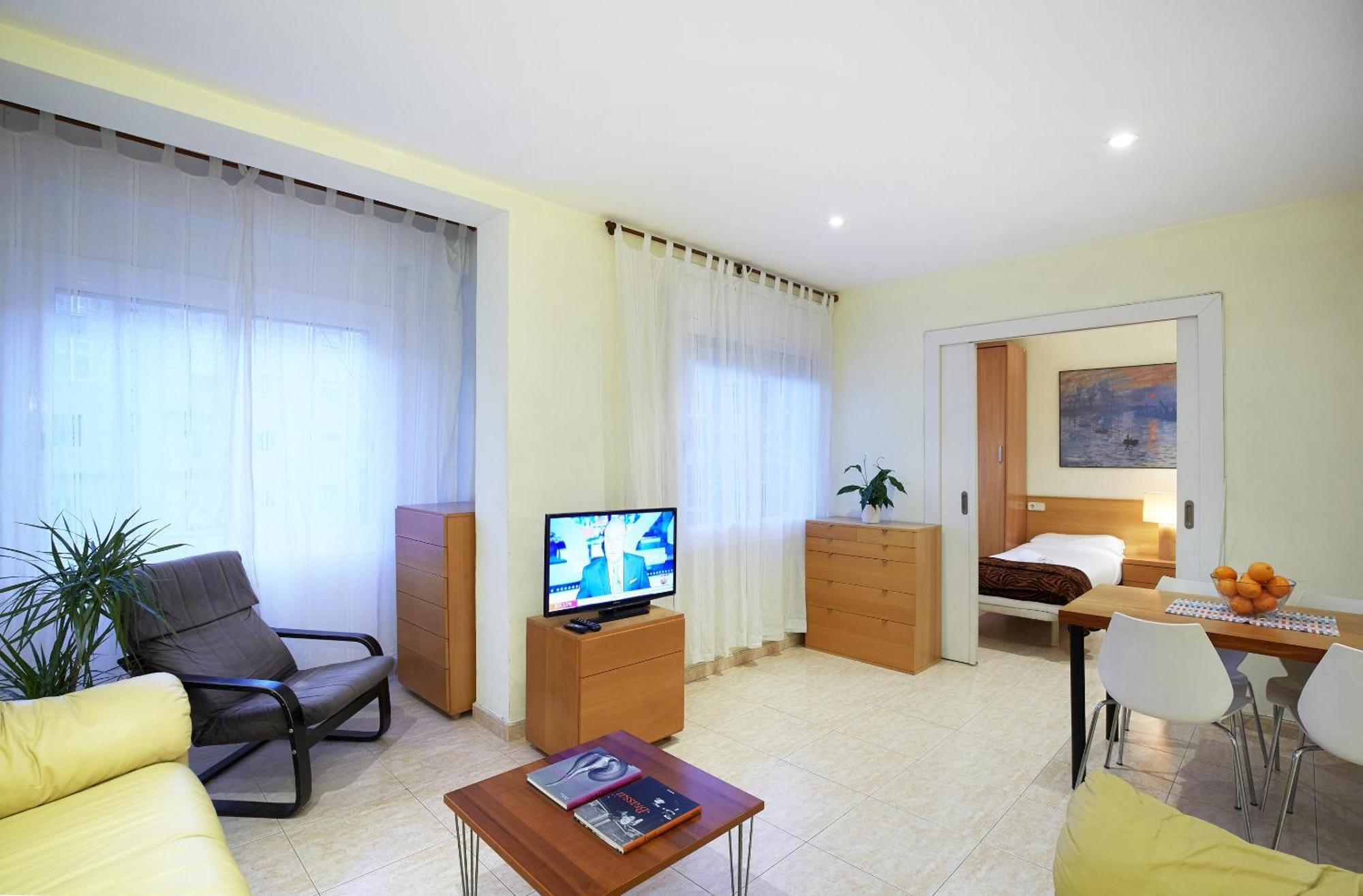 Apartamentos Calvet Barselona Dış mekan fotoğraf