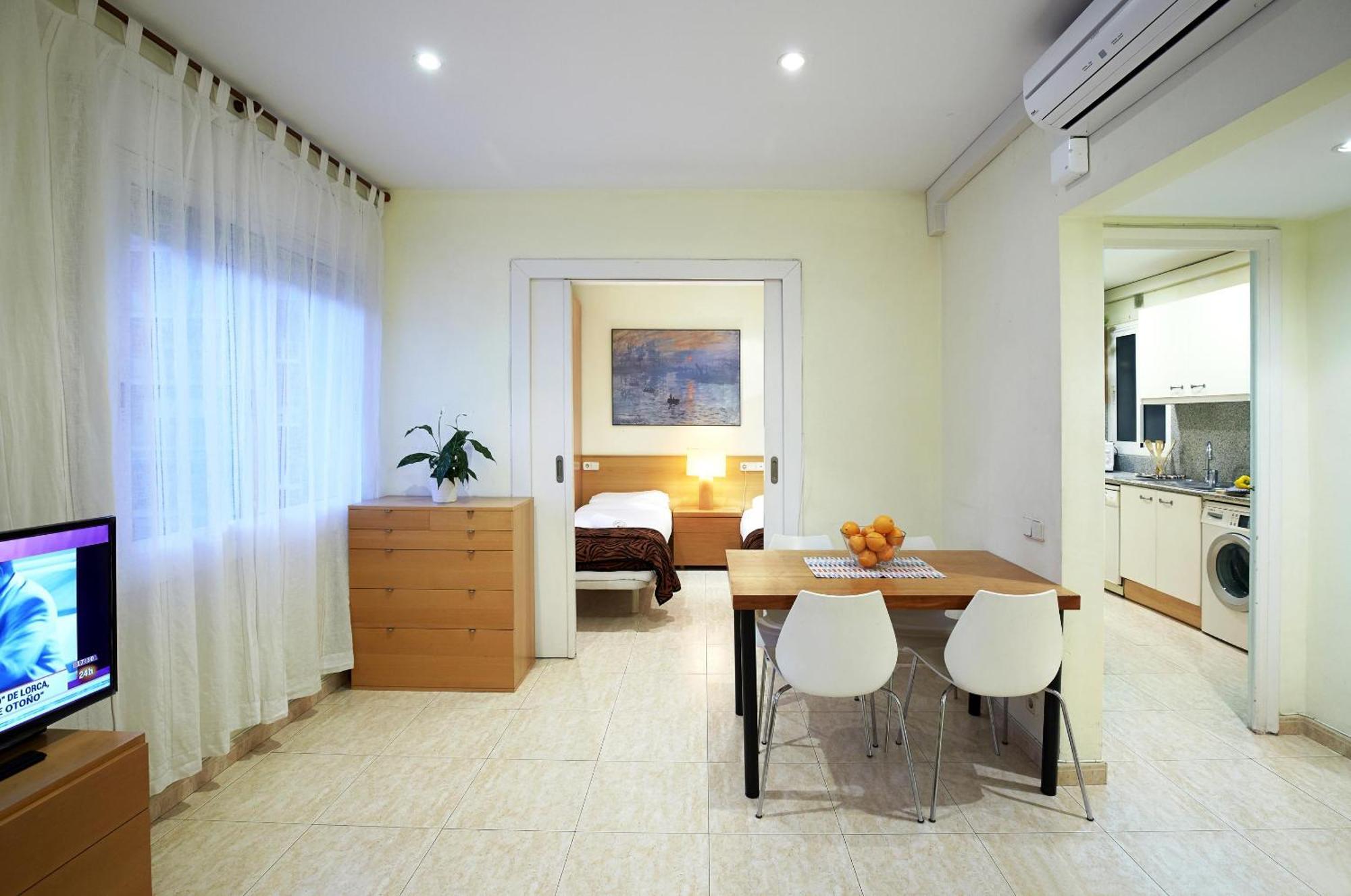 Apartamentos Calvet Barselona Dış mekan fotoğraf