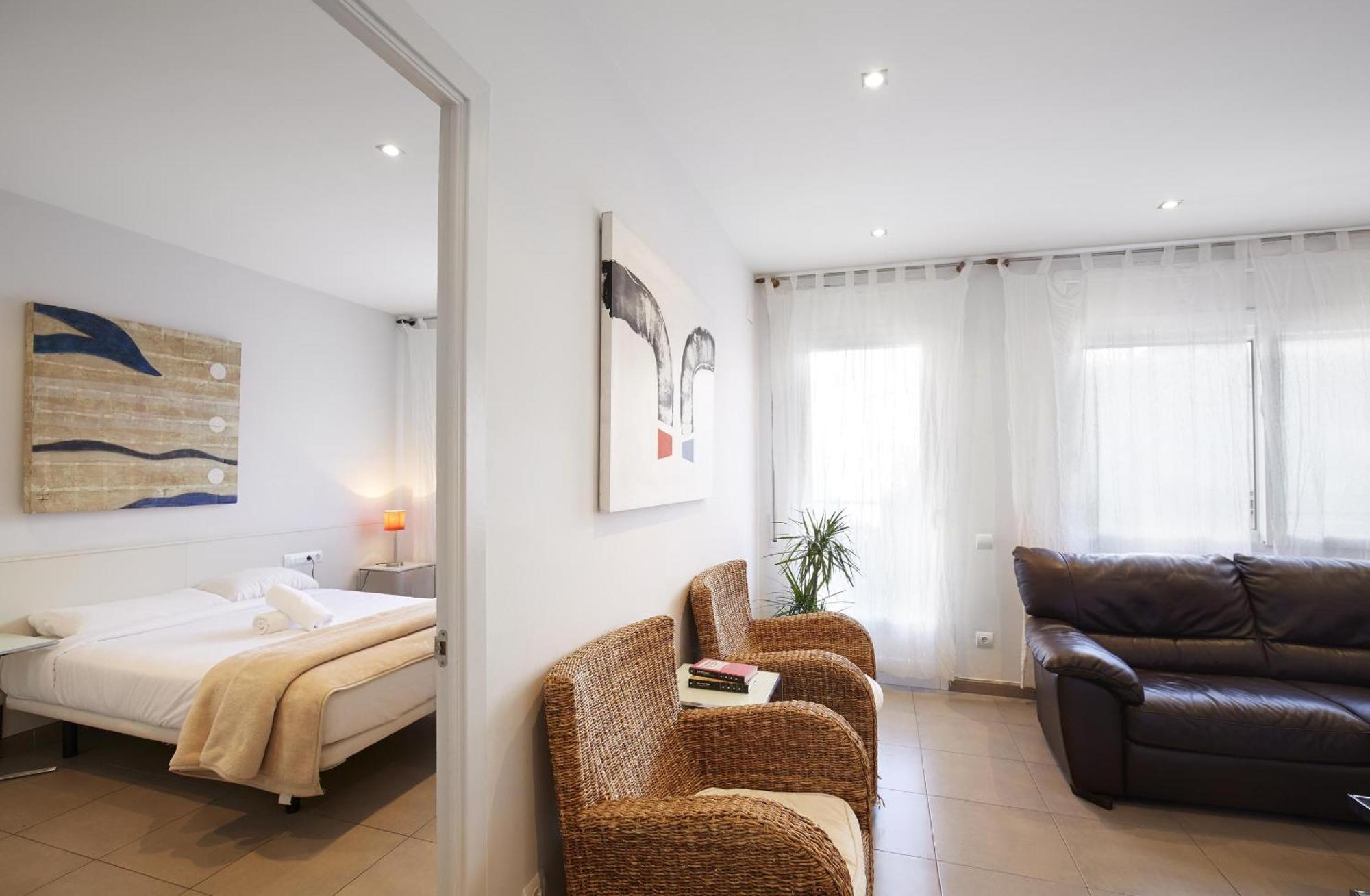 Apartamentos Calvet Barselona Dış mekan fotoğraf